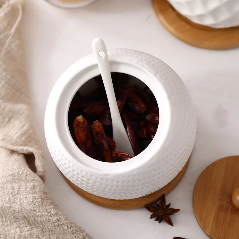 Pots d'assaisonnement en céramique avec couvercle en bois, salières, fournitures de cuisine, ensemble de cuillères à épices blanches, boîte à sucre blanche