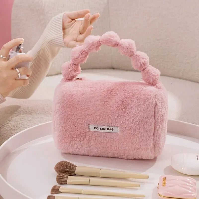 Sac de maquillage fourre-tout en peluche pour femmes, sac à main de toilette cosmétique de voyage, sacs de maquillage portables pour filles, pocommuniste de stockage, mode mignonne