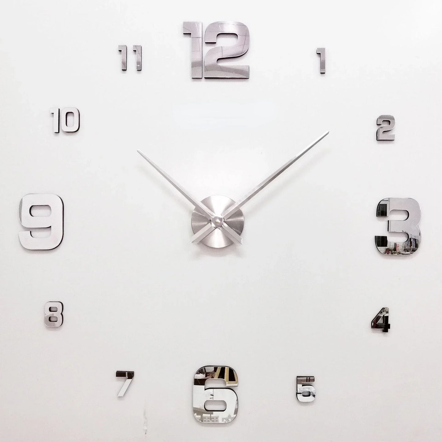 Horloge moderne DESIGN